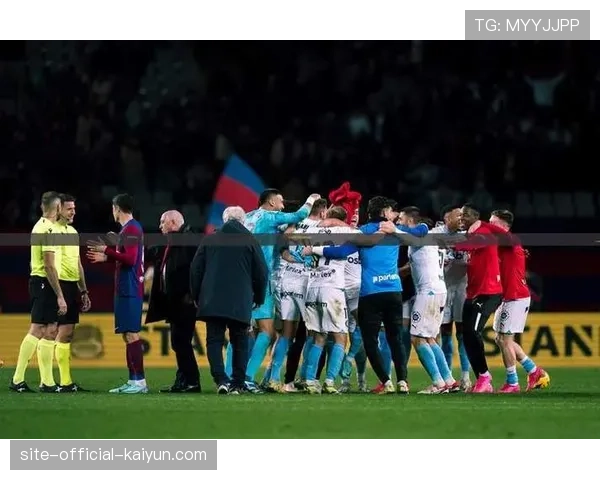 纽卡斯尔联完胜埃因霍温 欧冠联赛阶段竞争日趋激烈 纽卡斯尔联完胜埃因霍温 欧冠联赛阶段竞争日趋激烈